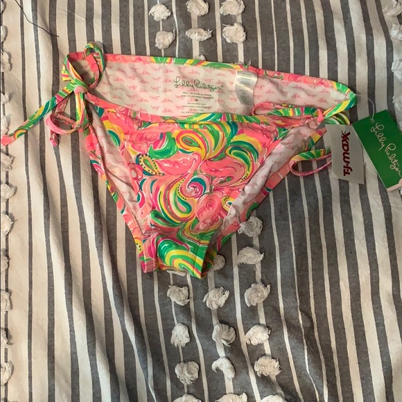 Lilly Pulitzer Other - Lilly bilini bottoms